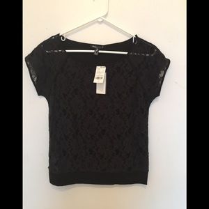 🌸 Made in green black lace top nwt sz XS nice 🌸